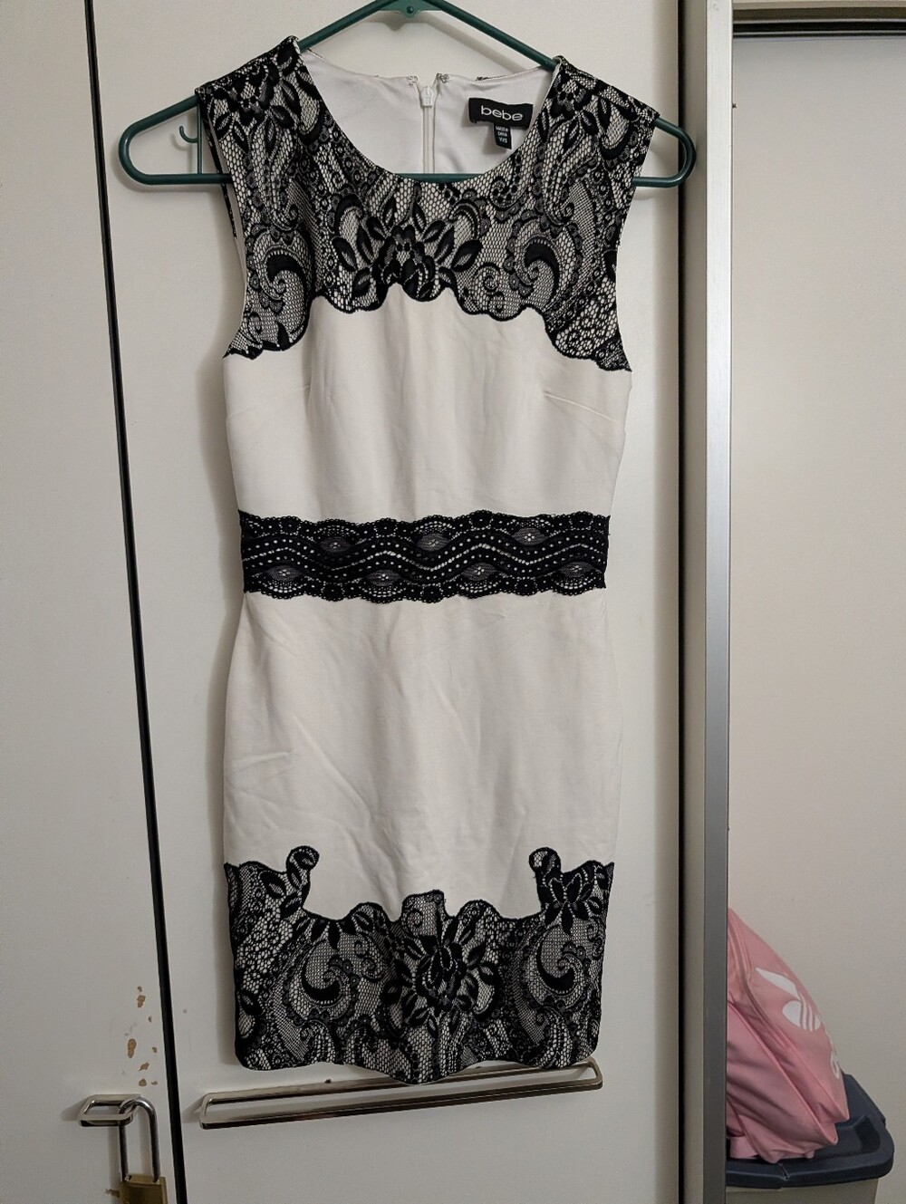 White And Black Bebe Dress Excellent Condition Size Xxs